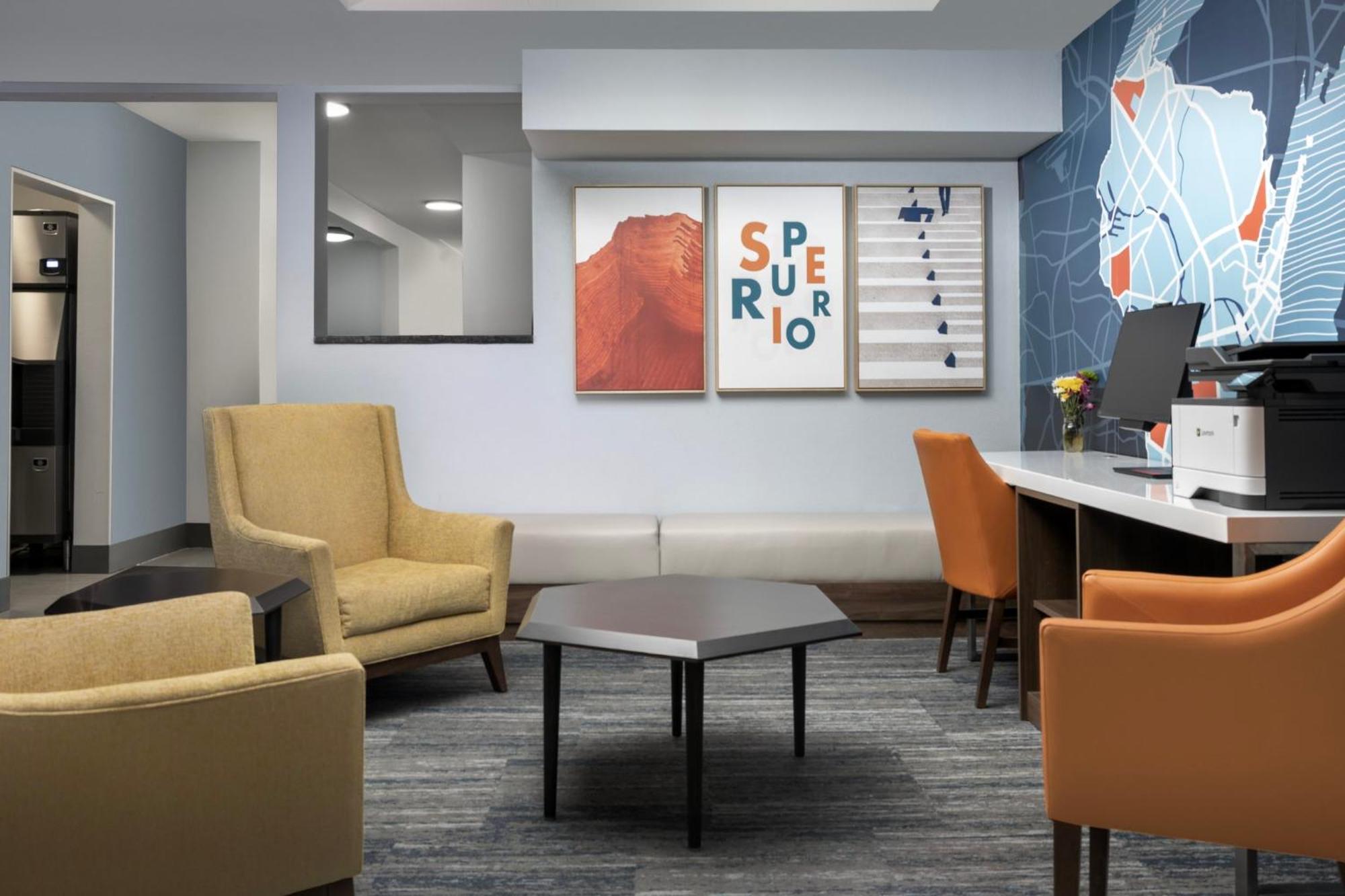 Holiday Inn Express & Suites Superior By Ihg Zewnętrze zdjęcie